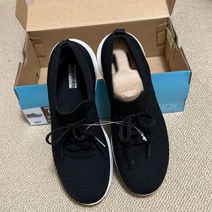 Skechers GoWalk JOY shoes - NEW! Never Worn